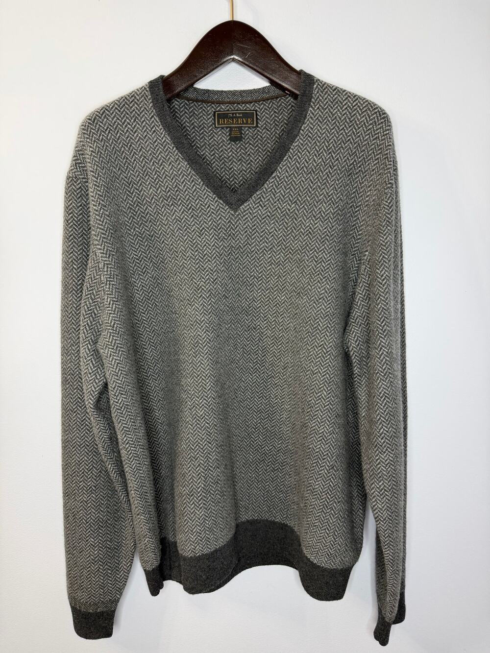 Jos A Bank Reserve Wool Blend V Neck Sweater Gray Herringbone Men's XXL